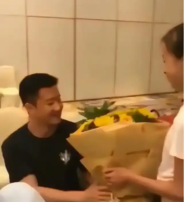 明星爆料内幕_娱乐圈三大之谜是什么_娱乐圈暗面