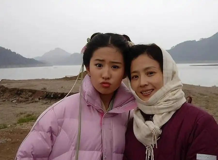 景甜郭晶晶刘亦菲朱珠许晴陈红_旺夫面相的女明星_天生富贵相女星