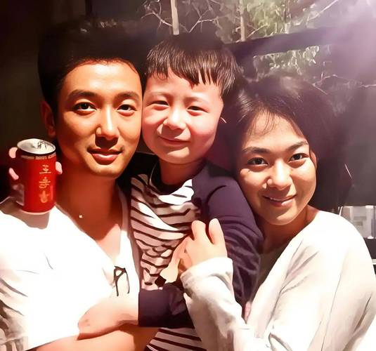 韩国娱乐圈“陪客”黑幕曝光：权贵与娱乐圈合流的性交易